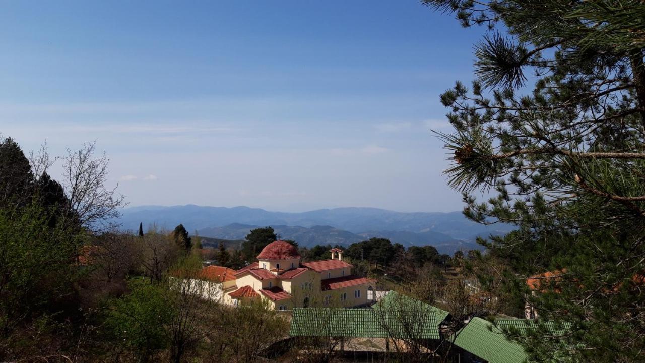 Bujtinat Skenderi Gjinar 2 Villa Bagian luar foto